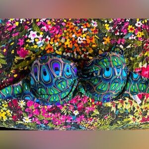 Peacock Print Bikini Top Size L NWOT